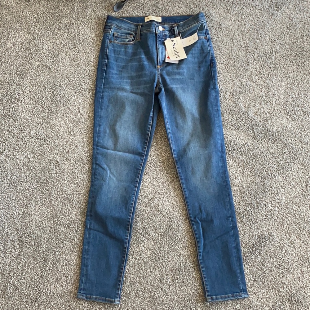 Gap True Skinny Sculpt Denim Jeans in 29R